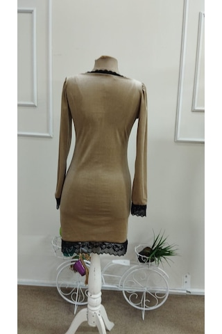 Bhrwear Kadın Uzun Kollu V Dantel Yakalı Önden Düğmeli Kısa Kadife Elbise Renkli