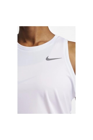 Nike Miller Kadın Beyaz Yuvarlak Yaka Atlet