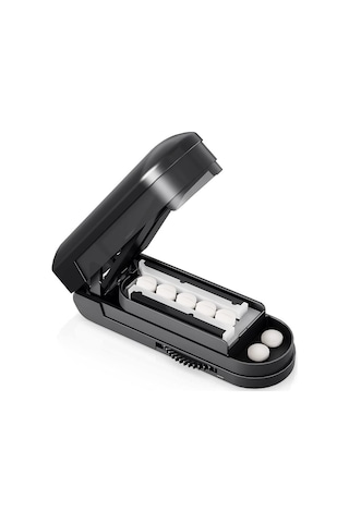 Aubyhe Siyah Çoklu İlaç Kesici - 2-15mm Boyutları, Hassas Kesim, 1/2-1/8 Parçalara Ayırma, Kaymazsız Silikon Taban Diğer