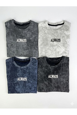 Erkek Çocuk Vintage Görünümlü Lacivert T-shirt - Retro Şerit Detaylı Grafik Baskılı Üst Lacivert