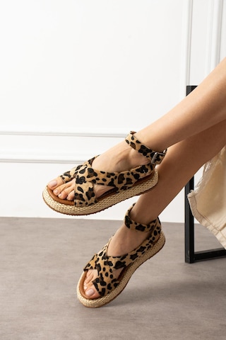 Shoetek Lors Kadın Sandalet Parmak Arası Bilekten Bağlı Leopar LEOPAR