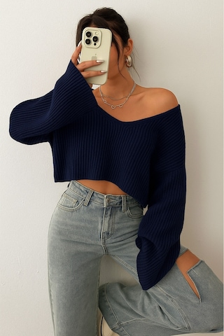 Samin Kadın Oversize V Yaka Triko Crop Kazak Lacivert - 660238741 Lacivert