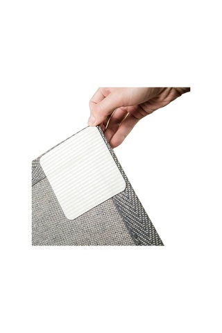 Kaymaz Mat Altlıkları, 4 Adet Kaymaz Mat Altlığı Etiketleri Kaymaz Mat Altlıkları Vakum Teknolojisi Kaymazlık Matınızı Yerinde Tutar Beyaz