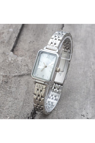 Luna Silver Kadran Gümüş Renk Kordon Kadın Saat ST-304197