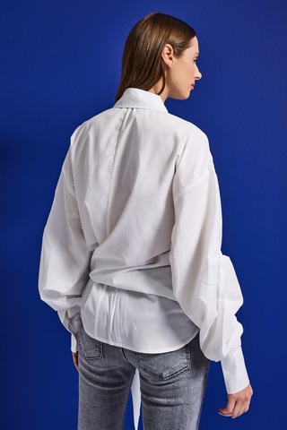Itsbasic 2kadın Beyaz W5 Oversize Kemer Detaylı Özel Kumaş Tasarım Gömlek