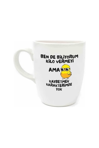 Kaybetmek Karakterimde Yok Krem Oval Kupa - Hediye Seramik Kupa Açık Ahşap