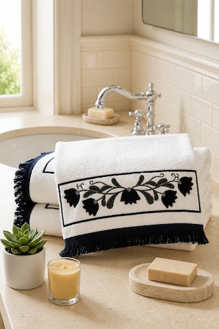 Havlu 50 Cm X 90 Cm - Çiçek Desenli - Nakışlı - Hassas Tuşeli - Yumuşak - Su Emici - 100% Pamuk Açik Gri
