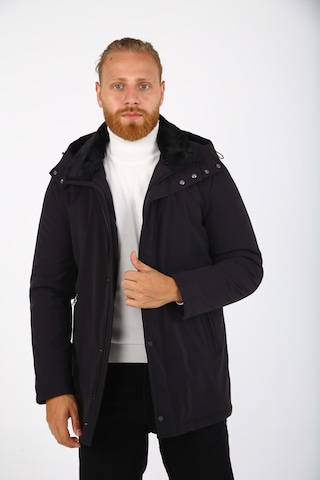 Erkek Yakası Kürklü Kapüşonlu Kaban 001