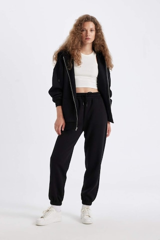 DeFacto Standart Fit Kalın Jogger Eşofman Altı Bel Paça Lastikli Basic Düz Uzun Boy S7370AZ24WNBK81