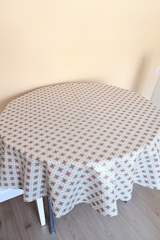 Altı Astarlı Yuvarlak Muşamba Masa Örtüsü -140 Cm Çap-elg27
