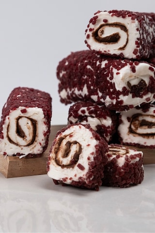 Leblebi Çarşısı Vişne Parçacıklı Çikolatalı Lokum 1 KG