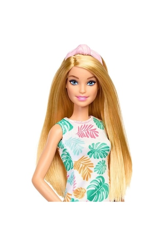 Barbienin Çay Saati Oyun Seti Hkt94