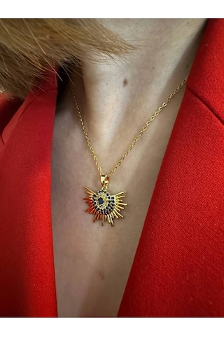 Gold Renk Zirkon Taş Ve Nazar Detaylı Kolye Altin