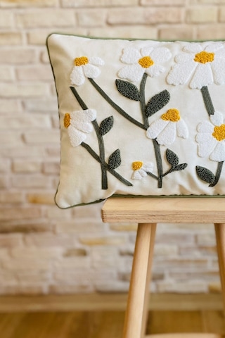 Swita Home Punch İşlemeli Tekli Dekoratif Papatya Desen Kırlent Kılıfı Panç Yeşil - Beyaz