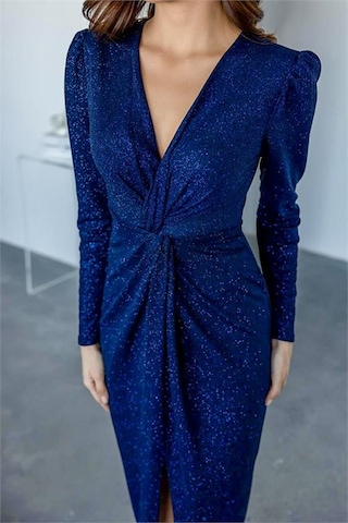Neşeli Butik Kadın Büzgü Detaylı Simli Gece Elbisesi Nbmy3633 Mavi