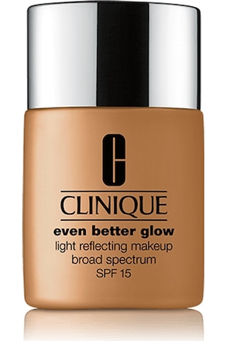 Clinique Even Better Glow Fondöten Spf15 Wn 114 Golden 30 ML