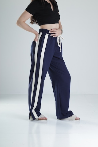 Cocopelli Yan Şerit Detaylı Lacivert Oversize Eşofman Coc1324