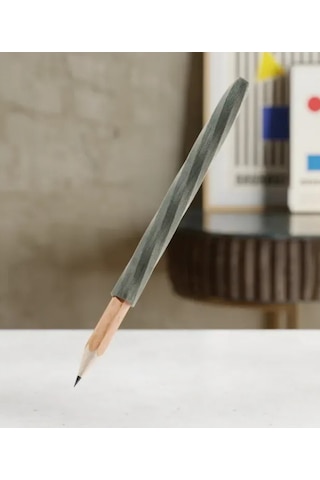 Ergonomik Kalem Uzatıcı Ve Tutucu Kılıf - Sanatçı Ve Çizerler İçin Rahat Tutuş Kalemlik Gri