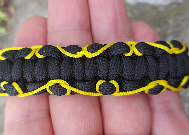 Siyah & Sarı Kenar Örgü Paracord Bileklik Sarı - Siyah