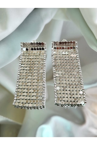 Arpa Pullu Taşlı Gümüş Silver Renk Küpe Gümüş