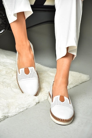Fox Shoes P555500103 Beyaz Hakiki Deri Kadın Ayakkabı 001