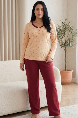 Siyah İnci Düğmeli Pamuklu Likralı Büyük Beden Battal Boy Örme Pijama Takım 26240901 Sarı