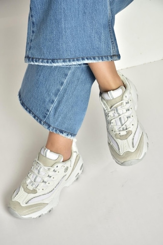 Fox Shoes Y702038709 Beyaz Kalın Tabanlı Spor Ayakkabı Sneakers Beyaz