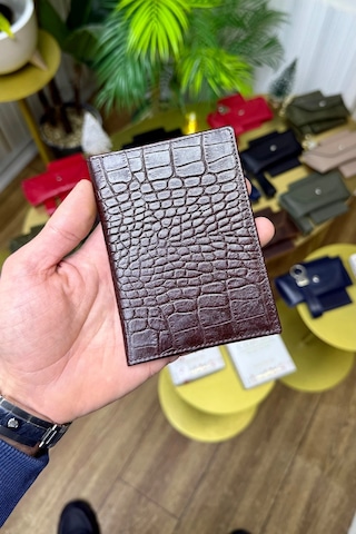 Premium Deri Ruhsat Kılıfı Ve Anahtarlık Seti Kahverengi Croco