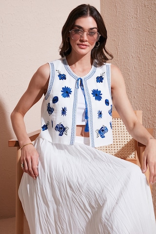 Lela Astarlı Nakış Işlemeli Standart Fit Bağlamalı Yuvarlak Yaka Crop Bayan Yelek 611Yl128 Ekru