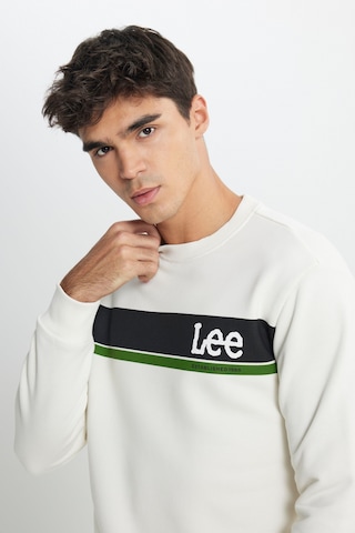 Lee Regular Fit Normal Kesim Bisiklet Yaka Kırık Beyaz Sweatshirt L232501102 Beyaz