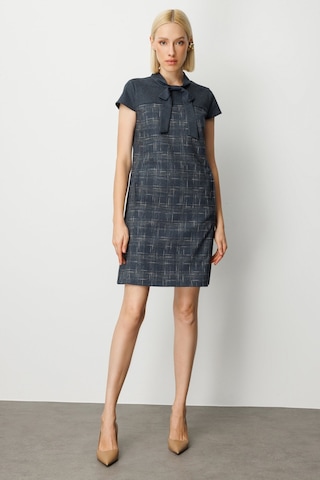 Ekol Kadın Yakası Fiyonk Detaylı Desenli Elbise 4019 Lacivert Lacivert