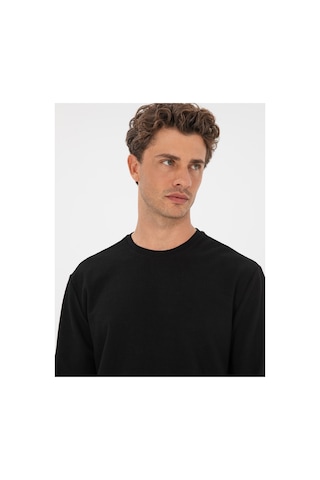 Pierre Cardin Siyah Regular Fit Sweatshirt 50313944-vr046