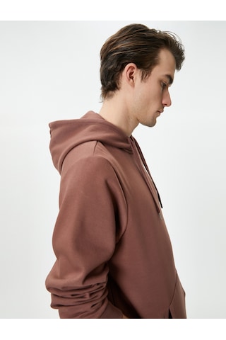 Koton Arkası Baskılı Hoodie Sloganlı Kanguru Cepli Kahverengi 4wam70256mk Kahverengi