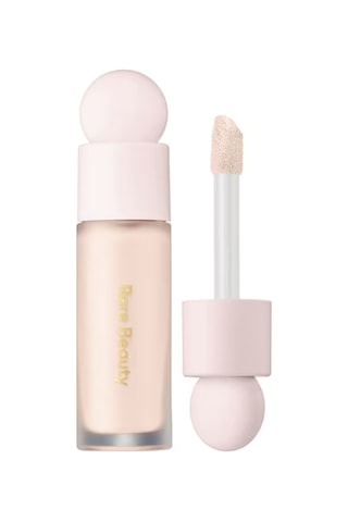 Rare Beauty Liquid Touch Aydınlatıcı Etkili Kapatıcı 140C