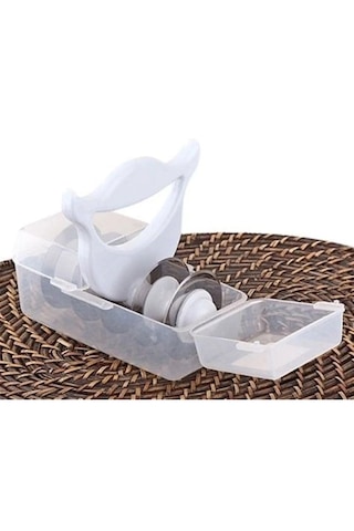 Rotanev 5 Çelik Bıçaklı Tutma Kollu Mantımatik Mantı Kesici Merdane Pratik Mantı Kesme Aparatı Beyaz - Siyah