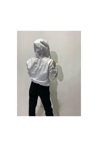 Makentmoda Şeritli Ünisex Beyaz Fermuarlı Kapşonlu Yağmurluk