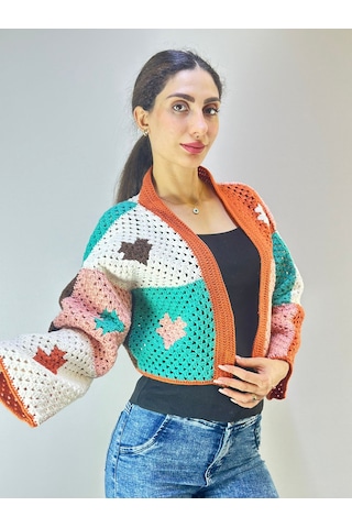 Gönülden Tasarım El Örgüsü Kalp Motifli Crop Kadın Hırka Kahverengi