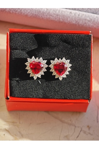 Silver Point Kırmızı Taşlı Kalpli Çivili Küpe Gümüş