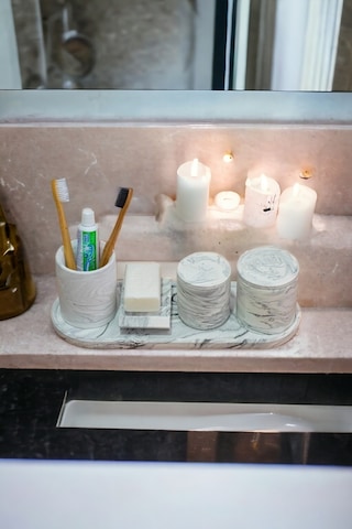 Marble Banyo Seti,tepsi,dis Fırçalık, Pamukluk,sabunluk Seti Beton Takim Gri