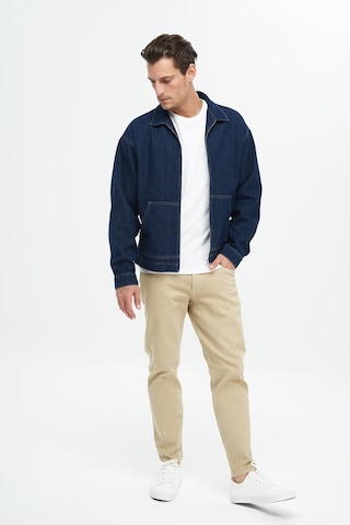 Finn Bej Regular Tapered Fermuarlı Jean Pantolon E 4407-011 Bej