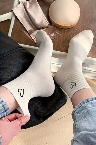 Hitit Socks Kadın 5 Çift Premium Kalite Mini Kalp Desenli Günlük Kullanım Sevimli Kolej Çorabı Çok Renkli