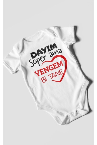 Morivokids Dayım Süper Ama Yengem Bir Tane Kısa Kollu Bebek Body %100 Pamuk Beyaz