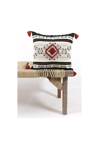 Ecocotton Aral Lita %100 Organik Pamuk Püsküllü El Nakışlı 45 45 Cm Kırlent Kılıfı Kırmızı - Siyah