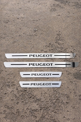 Peugeout Nikelaj Krom Plastik 4 Parça Kapı Eşik Seti
