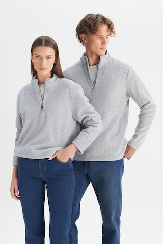 AC&Co / Altınyıldız Classics Anti-Pilling Tüylenme Yapmayan Bato Yaka Erkek Polar Sweatshirt - Gri Melanj