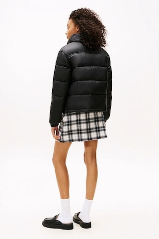 Tommy Hilfiger Kadın Gizli Kapüşonlu Crop Şişme Mont - Siyah Triple Black