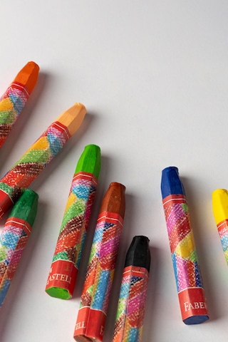 Faber-Castell Pastel Boya Red Line Karton Kutu Köşeli 24 Renk