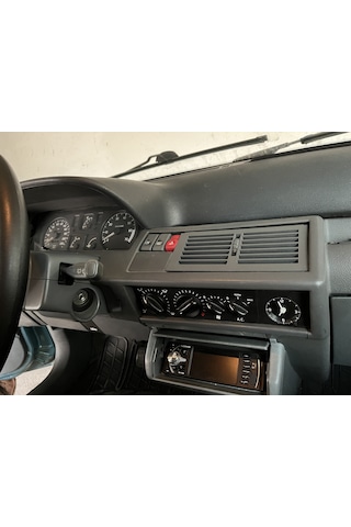 Renault Clio 1 Orta Kalorifer Izgarası
