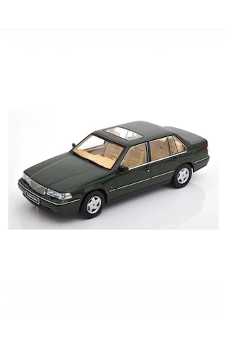 Triple9 1:18 Ölçek 1996 Volvo 960 Koyu Yeşil Model Araba