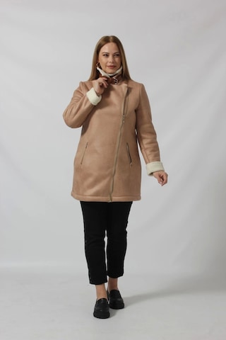 Moda Berray 3262 Uzun İçi Kürklü Boğazı Kemer Detaylı Kaban Vizon Kahverengi